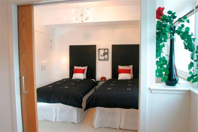 River Clyde West End Apartment - 2 Bedrooms Γλασκώβη Εξωτερικό φωτογραφία