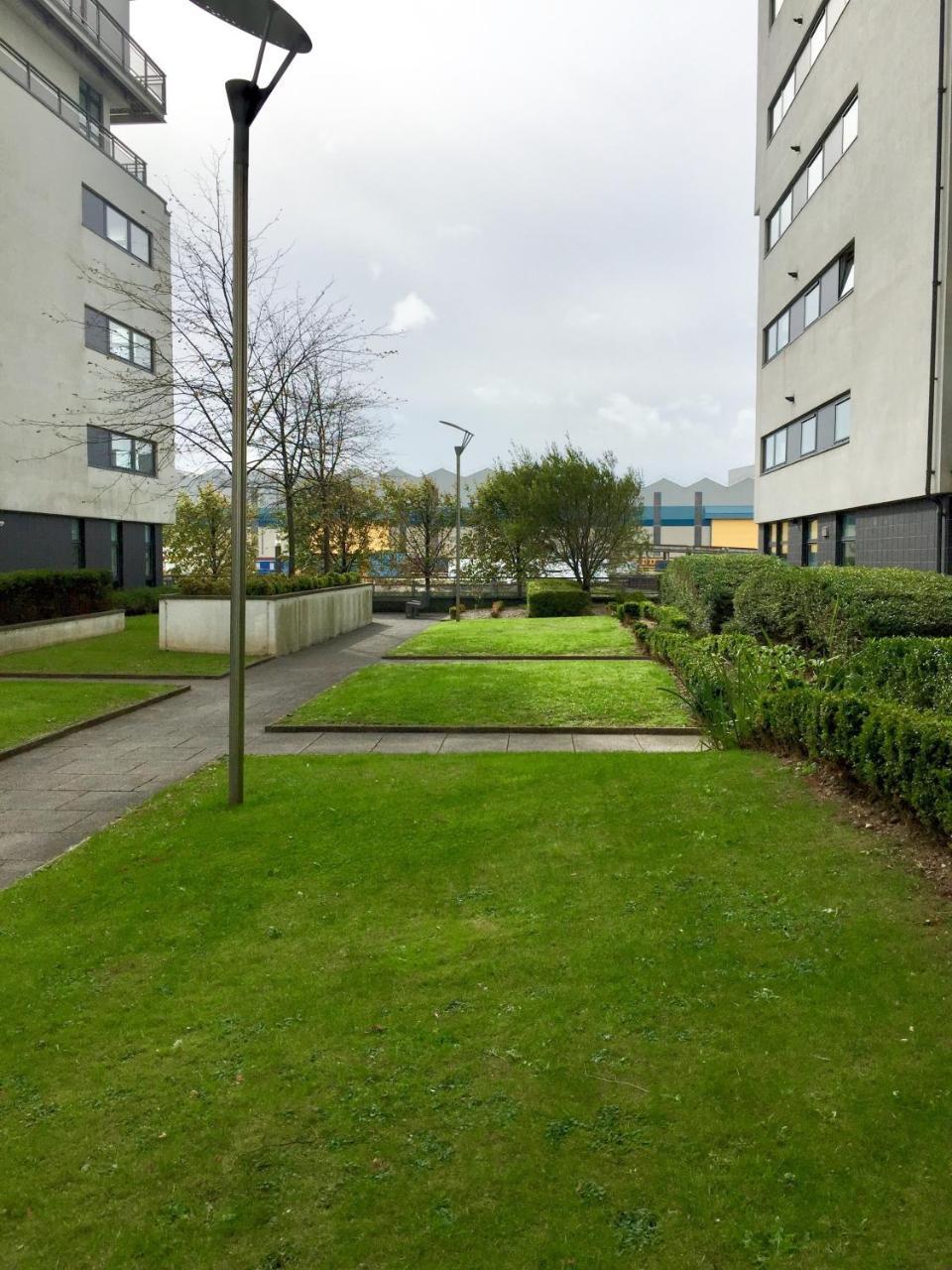 River Clyde West End Apartment - 2 Bedrooms Γλασκώβη Εξωτερικό φωτογραφία